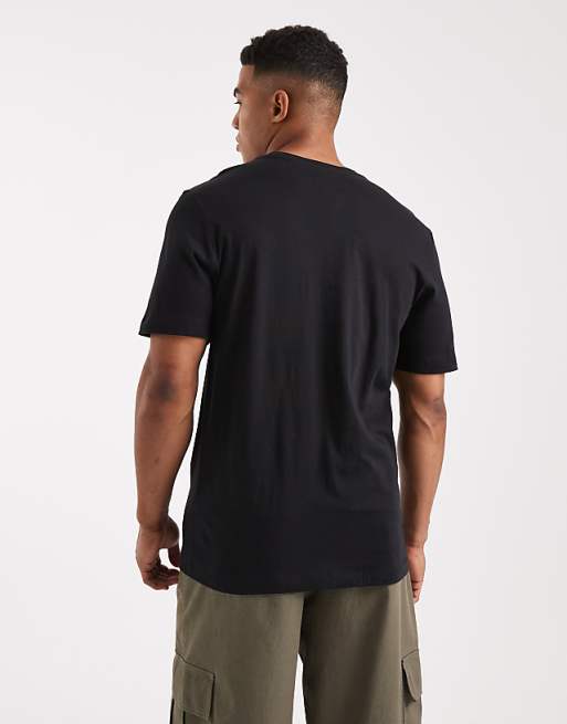 Nike Club T-shirt In Black