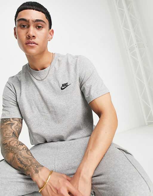 Nike Club t-shirt in grey