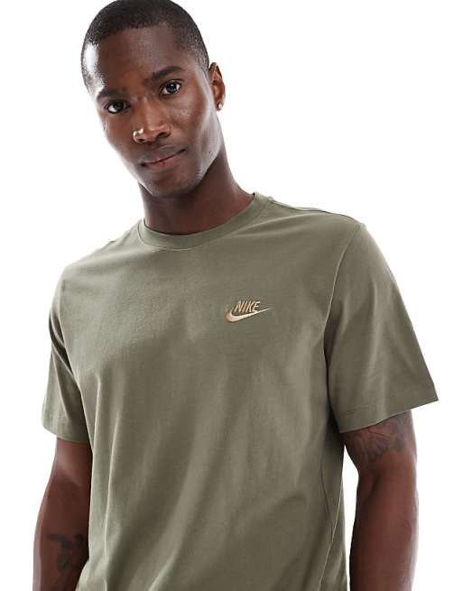 Nike Club t-shirt in khaki