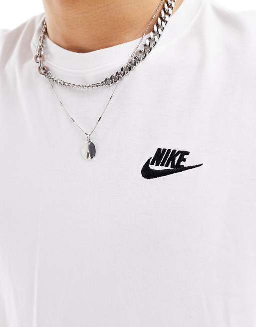 Nike Club T-shirt In White