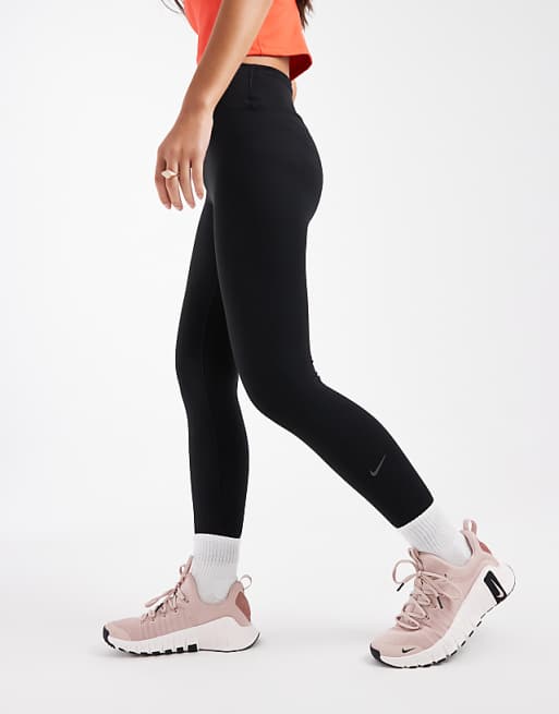 Nike One Training Dri-Fit High Rise 7/8 Leggings In Black