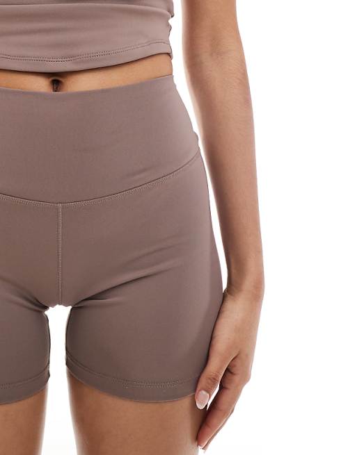 Nike One Training Dri-FIT High Waisted 5 Inch Shorts In Brown