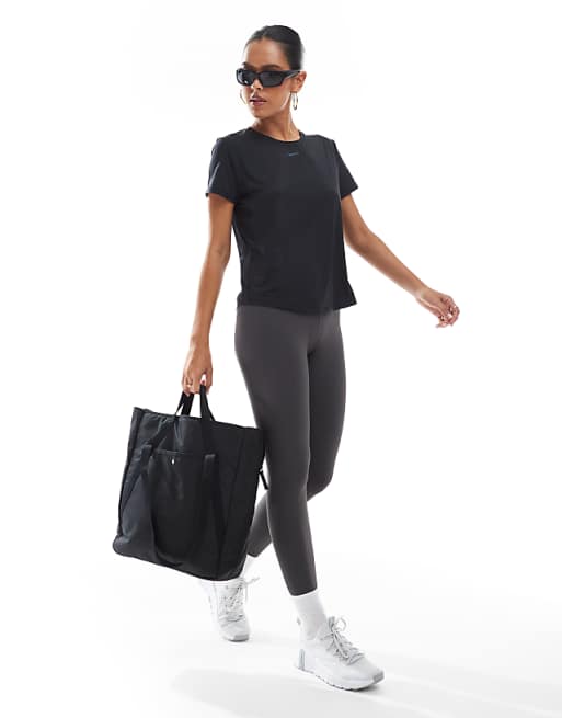 Nike One Training Dri-FIT Slim T-shirt In Black
