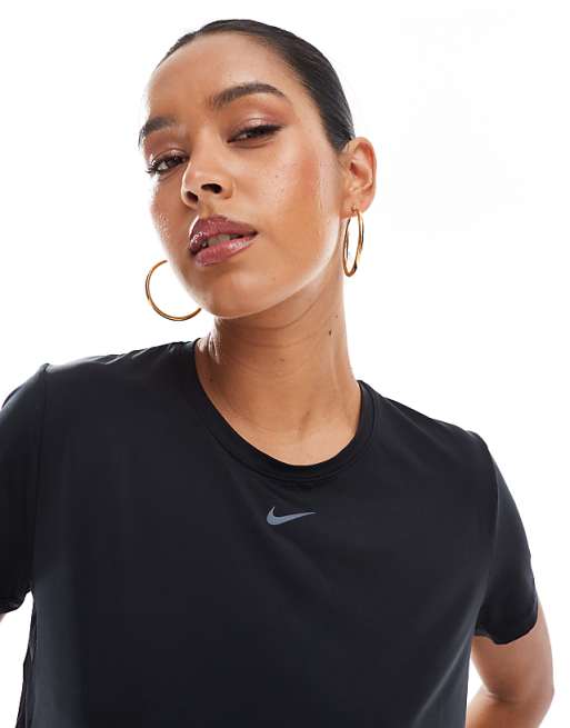 Nike One Training Dri-FIT Slim T-shirt In Black