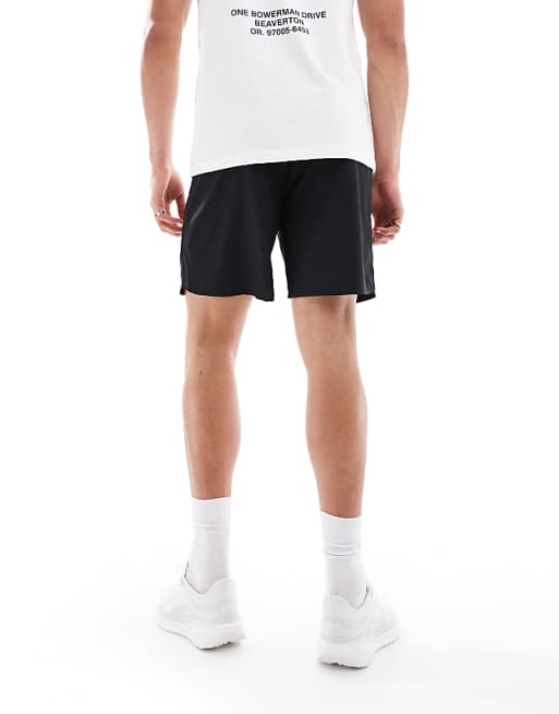 Nike Running Challenger Dri-FIT 7 Inch Shorts In Black