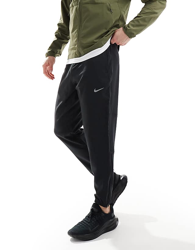 Nike Running Challenger Dri-FIT joggers in black