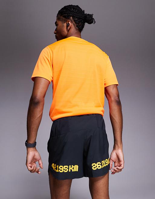 Nike Running City Marathon Dri-FIT Stride 5inch Shorts In Black