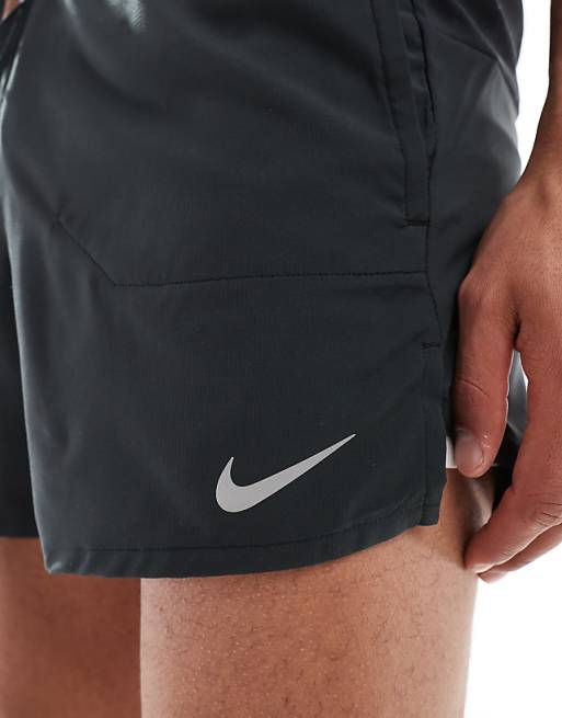 Nike Running Dri-FIT Stride 5 Inch Shorts In Black