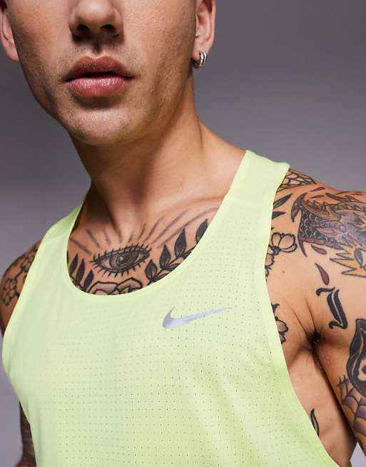 Nike Running Fast Dri-FIT Vest In Yellow
