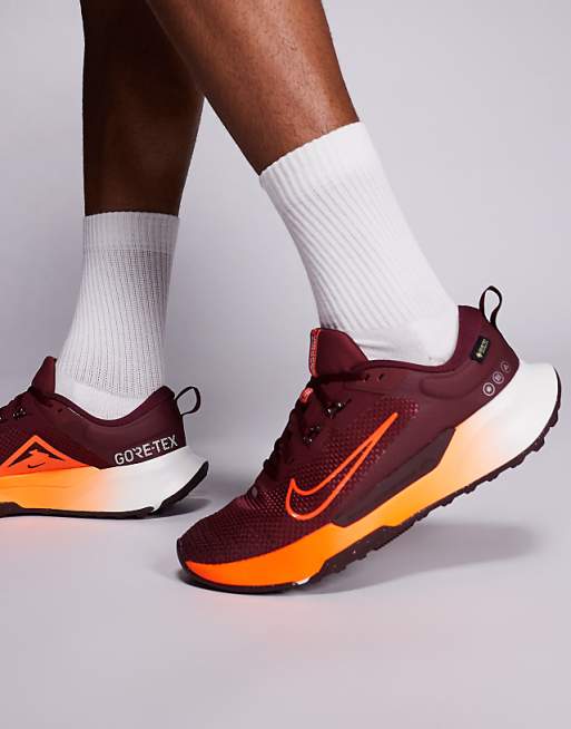 Nike Running Juniper Trail 2 Gore-TEX Trainers In Burgundy