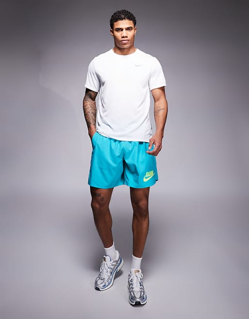 Nike Running Miler Breathe T-shirt In White