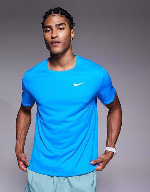 Nike Running Miler Dri-FIT t-shirt in blue