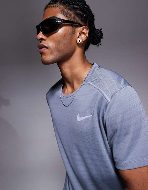 Nike Running Miler Dri-FIT T-shirt In Grey