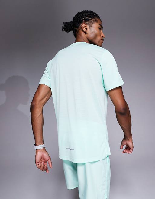 Nike Running Miler Dri-FIT T-shirt In Light Green