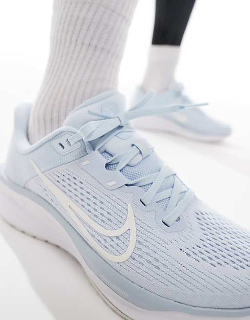 Nike Running Quest 6 Trainers In Blue And White