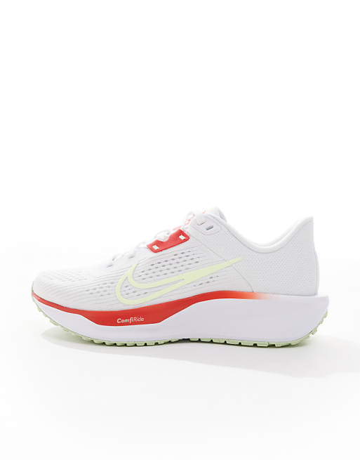 Nike Running Quest 6 Trainers In White And Red