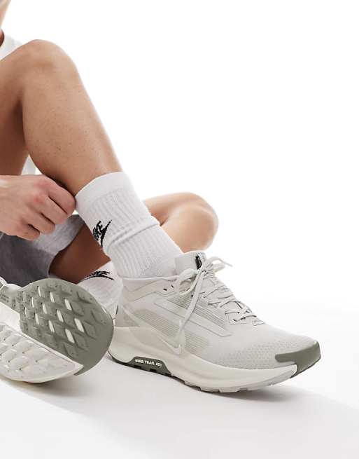 Nike Running ReactX Pegasus Trail 5 Gore-TEX trainers in light green