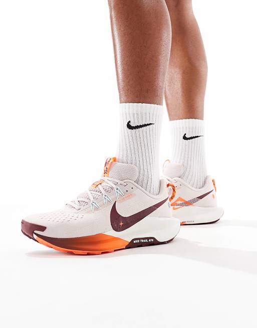 Nike Running Reactx Pegasus Trail 5 trainers in white and red