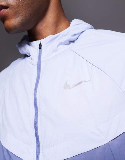 Nike Running Stride Jacket In Blue