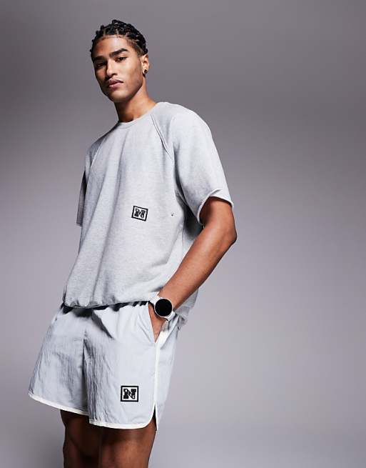 Nike Training Heritage Dri-FIT Woven 5 Inch Shorts In Grey