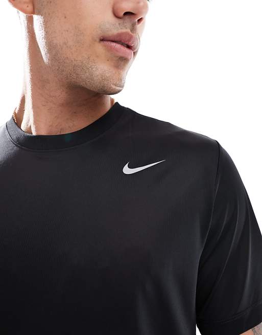 Nike Training Legend Dri-FIT T-shirt In Black