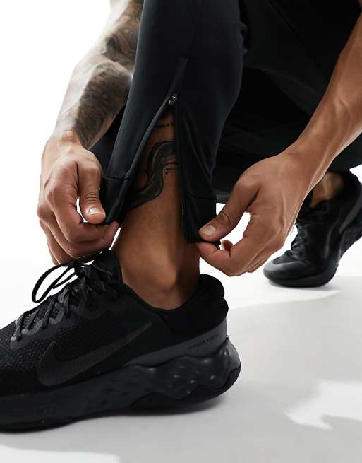 Nike Training Totality Dri-FIT Joggers In Black