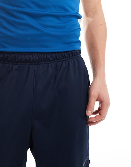 Nike Training Totality Dri-FIT Knitted 7 Inch Shorts In Navy