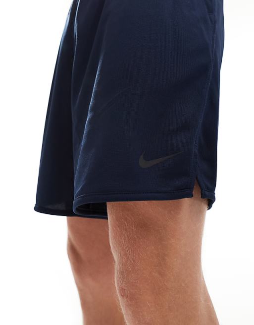 Nike Training Totality Dri-FIT Knitted 7 Inch Shorts In Navy