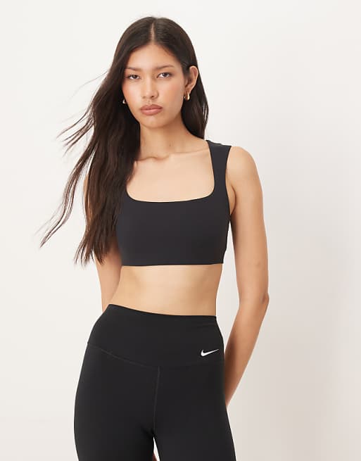 Nike Zenvy Training Light Support Sports Bra In Black
