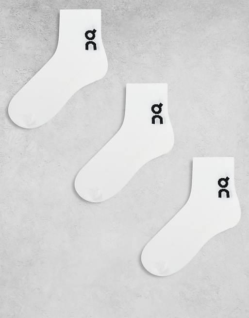 ON 3 pack logo mid socks in white