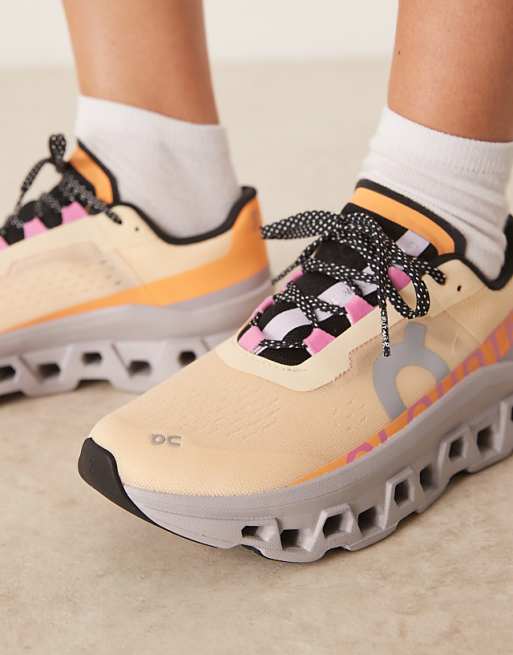ON Cloudmonster Running Trainers In Coral