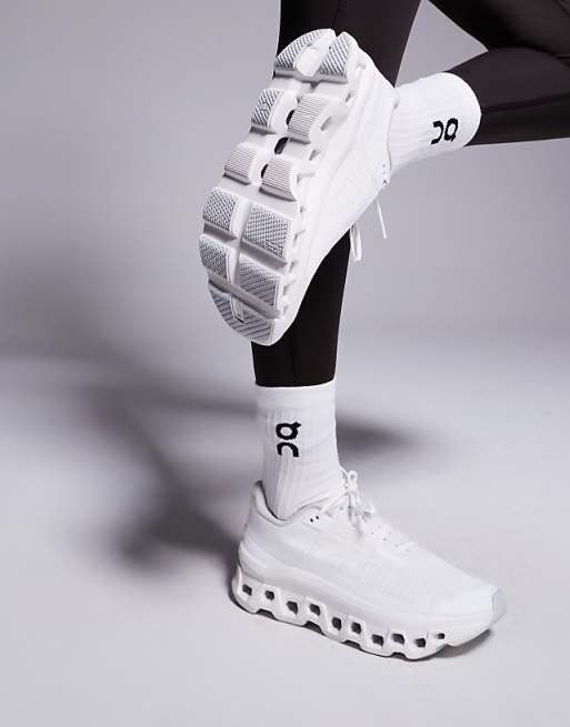 ON Cloudmonster Void Running Trainers In White