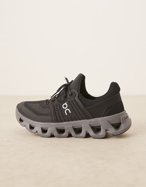 ON Cloudswift 4 Running Trainers In Black