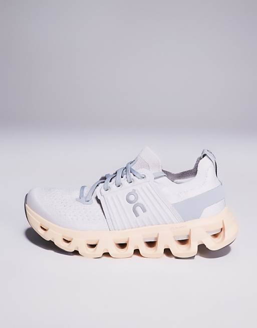 ON Cloudswift 4 Running Trainers In Frost And Blonde