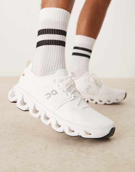 ON Cloudswift 4 Running Trainers In White