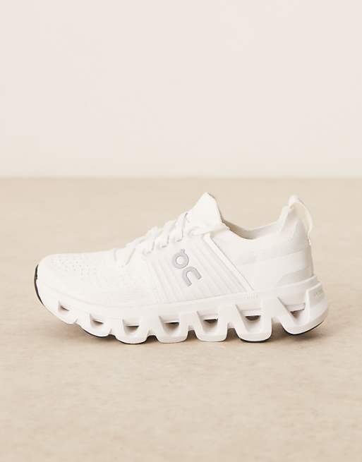 ON Cloudswift 4 Running Trainers In White