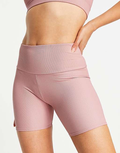 Onzie 5inch ribbed short in pink