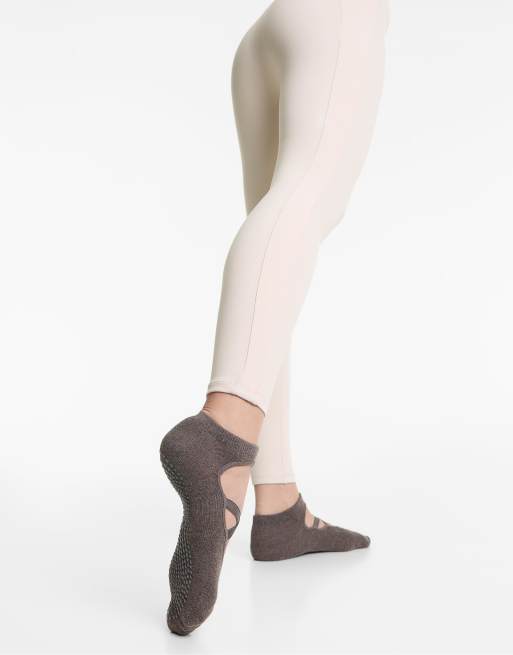 OYSHO 2 Pairs Of Cotton Blend Yoga And Pilates Socks With Crossover Straps In Sand
