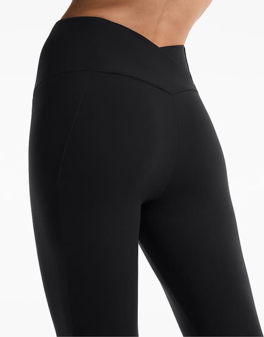 OYSHO Comfortlux Super High Rise 65cm Ankle-length Leggings With Pockets In Black