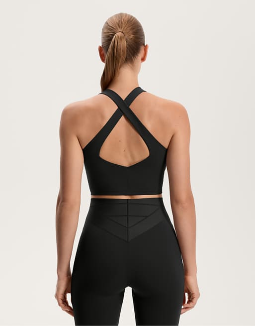 OYSHO Compressive block tank top in black