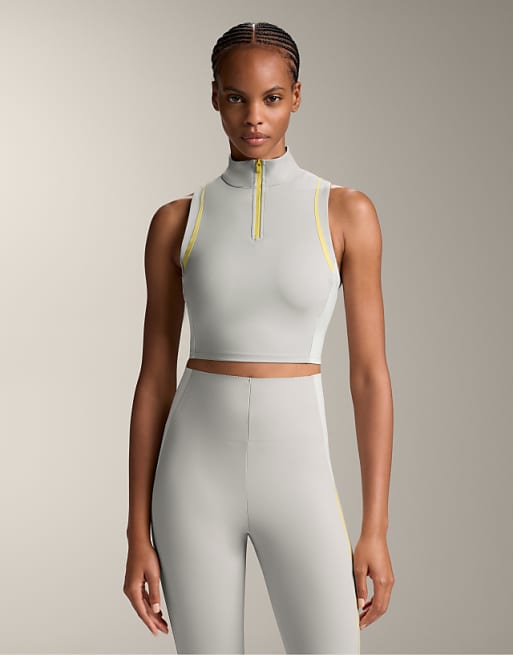 OYSHO Compressive block tank top in grey