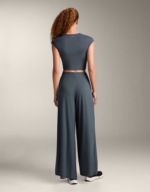 OYSHO Light Touch Short-sleeved Tank Top In Grey