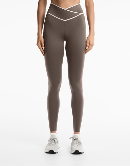 OYSHO Perfect-adapt crossover v-cut waist 65cm ankle-length leggings in blac