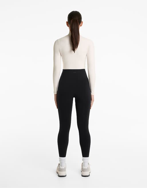 OYSHO Super-high-rise Seamless Extra-warm 70cm Ankle-length Leggings In Black