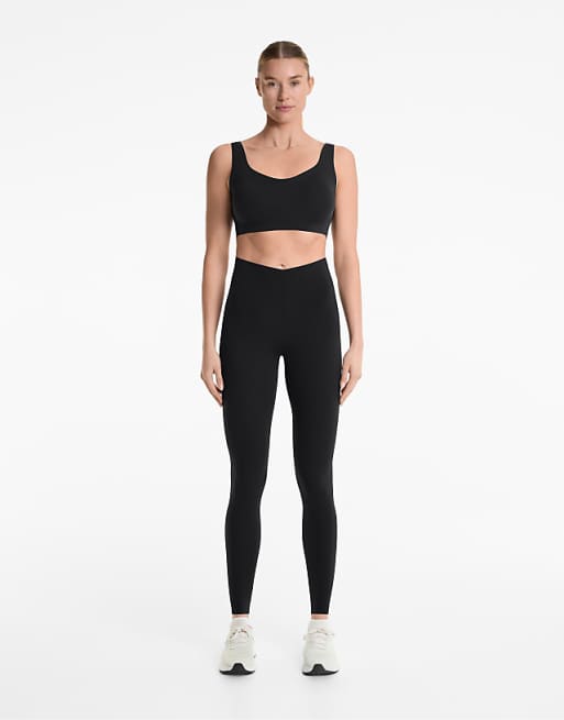 OYSHO V-cut light-touch super high rise 65cm ankle-length leggings in black