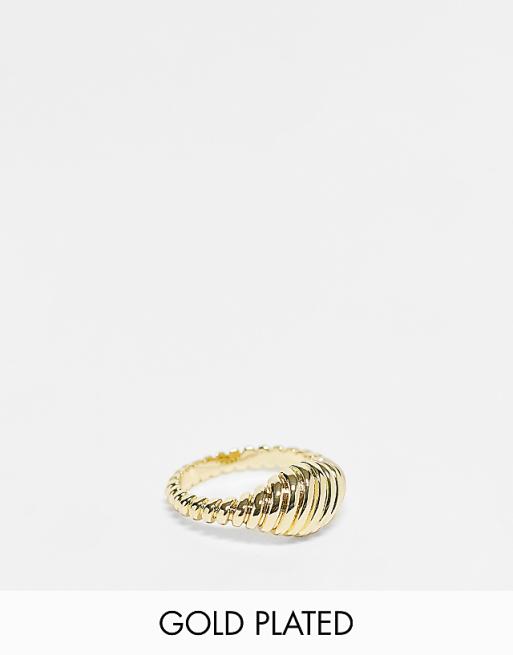 Pieces 18k plated chunky textured ring in gold