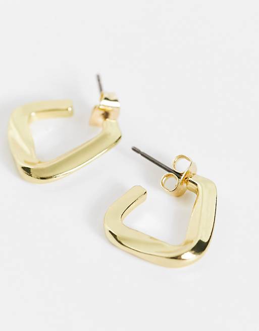 Pieces 18k Plated Geometric Hoops In Gold