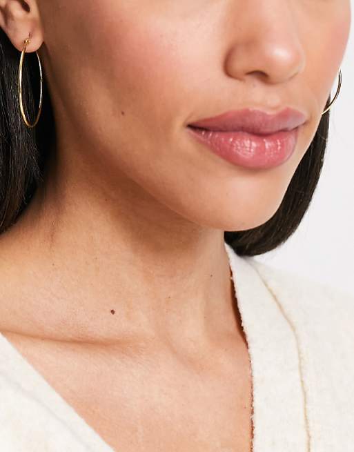 Pieces 18k Plated Large Hoops In Gold - GOLD