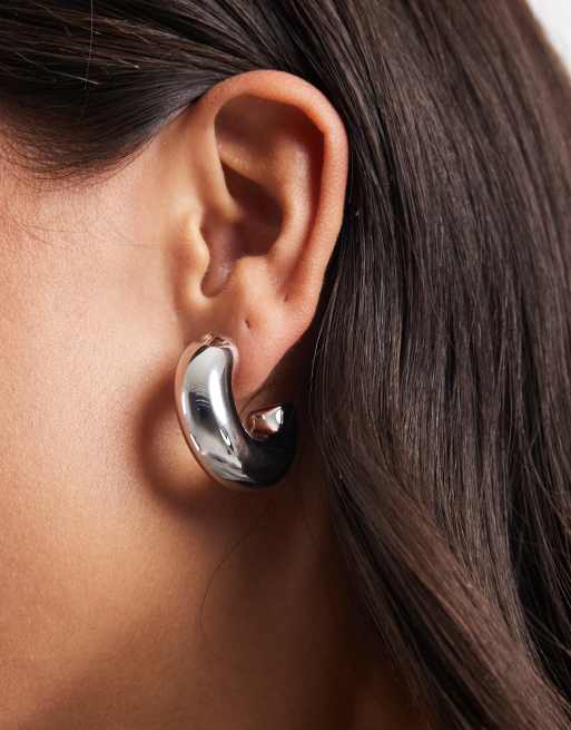Pieces Chunky Hoop Earrings In Silver Tone