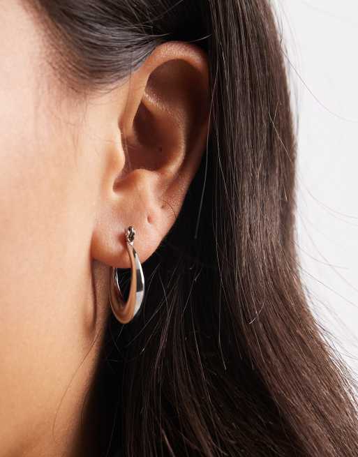 Pieces Irregular Hoop Earrings In Silver Tone